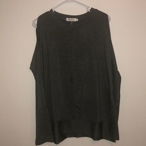 Women’s stylish light weight sweatshirt